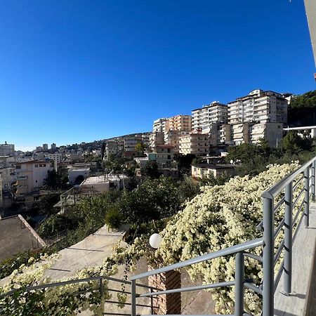 Villa Mirjan Sarandë エクステリア 写真