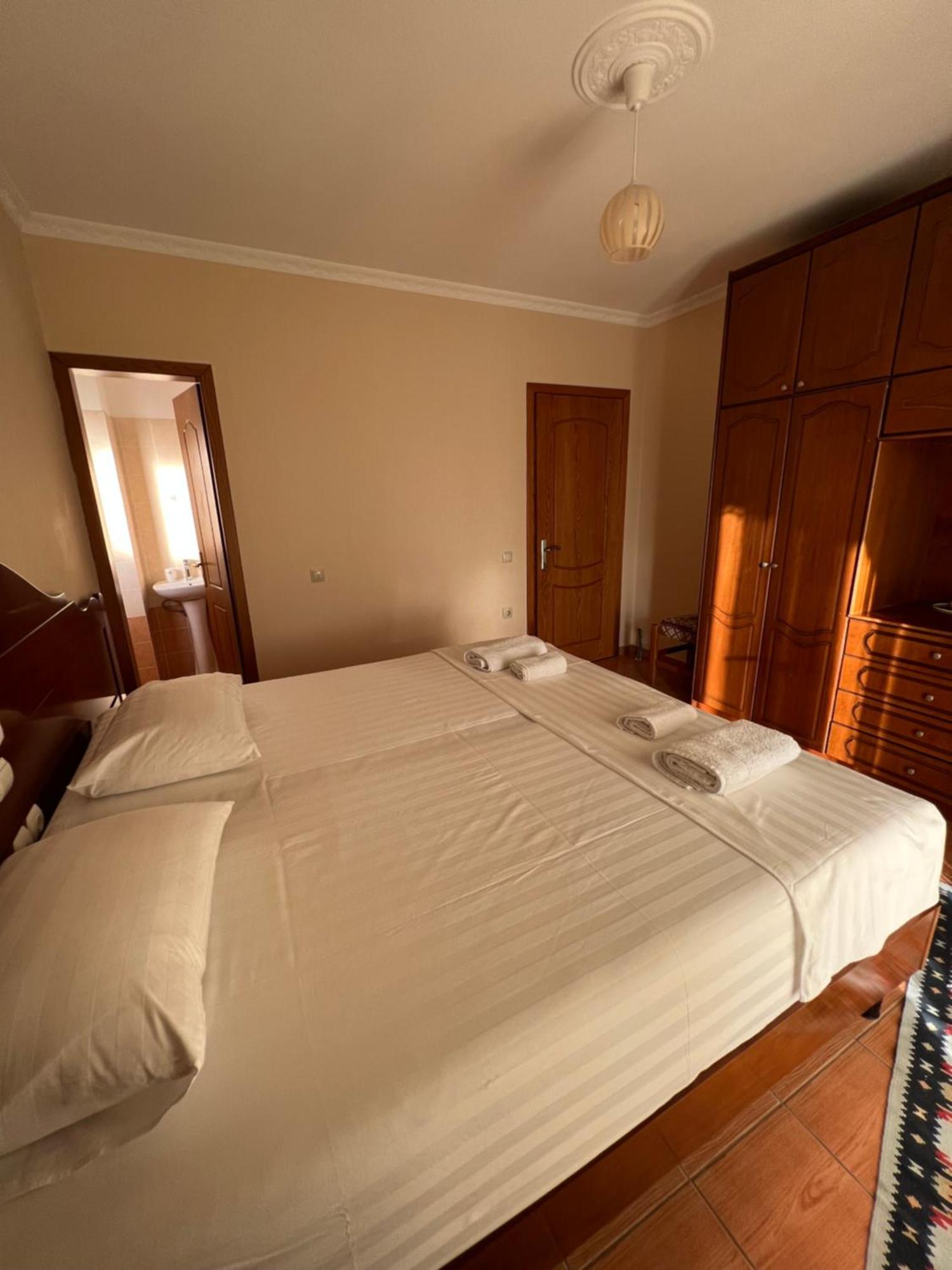 Villa Mirjan Sarandë エクステリア 写真
