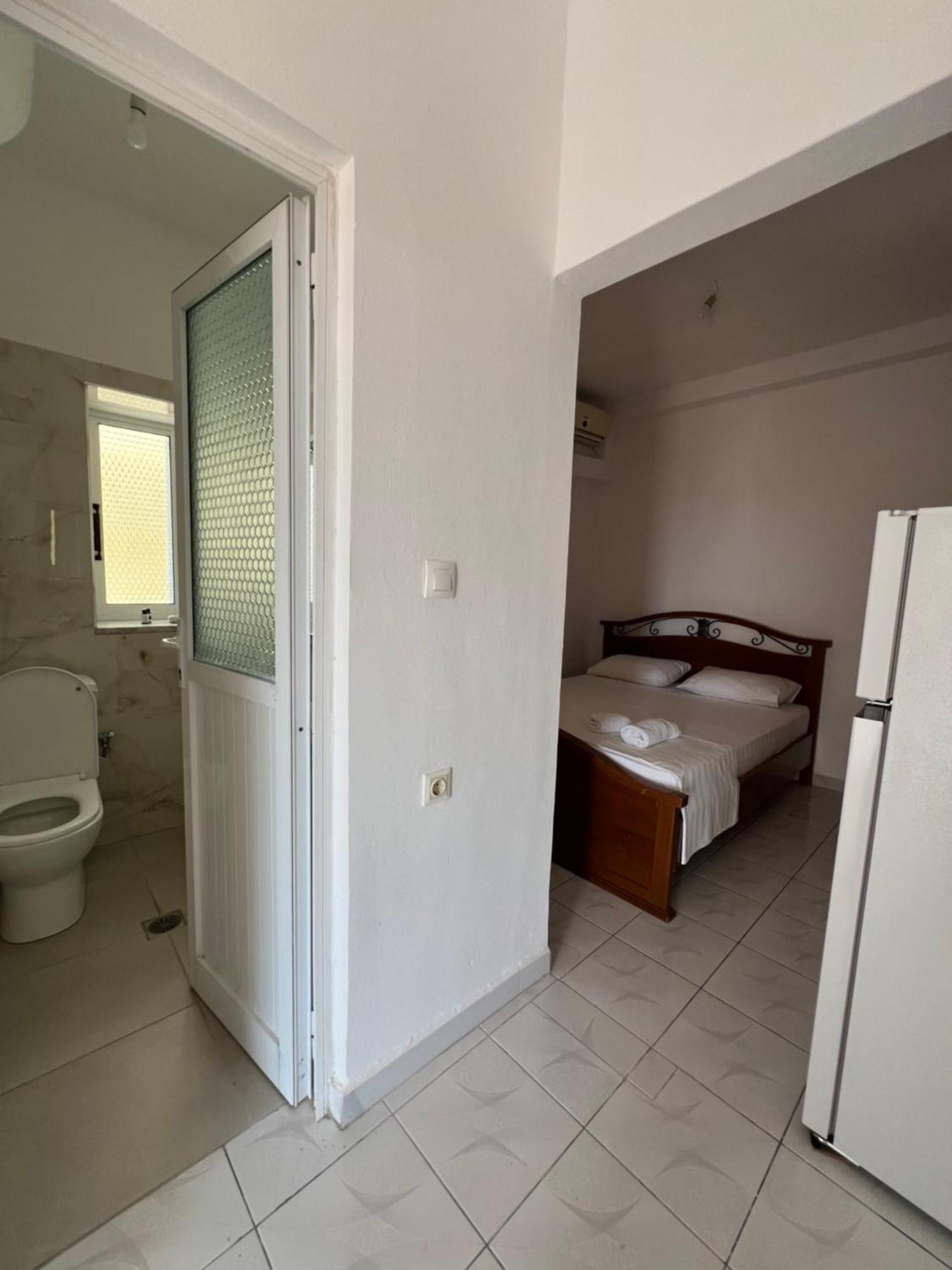 Villa Mirjan Sarandë エクステリア 写真