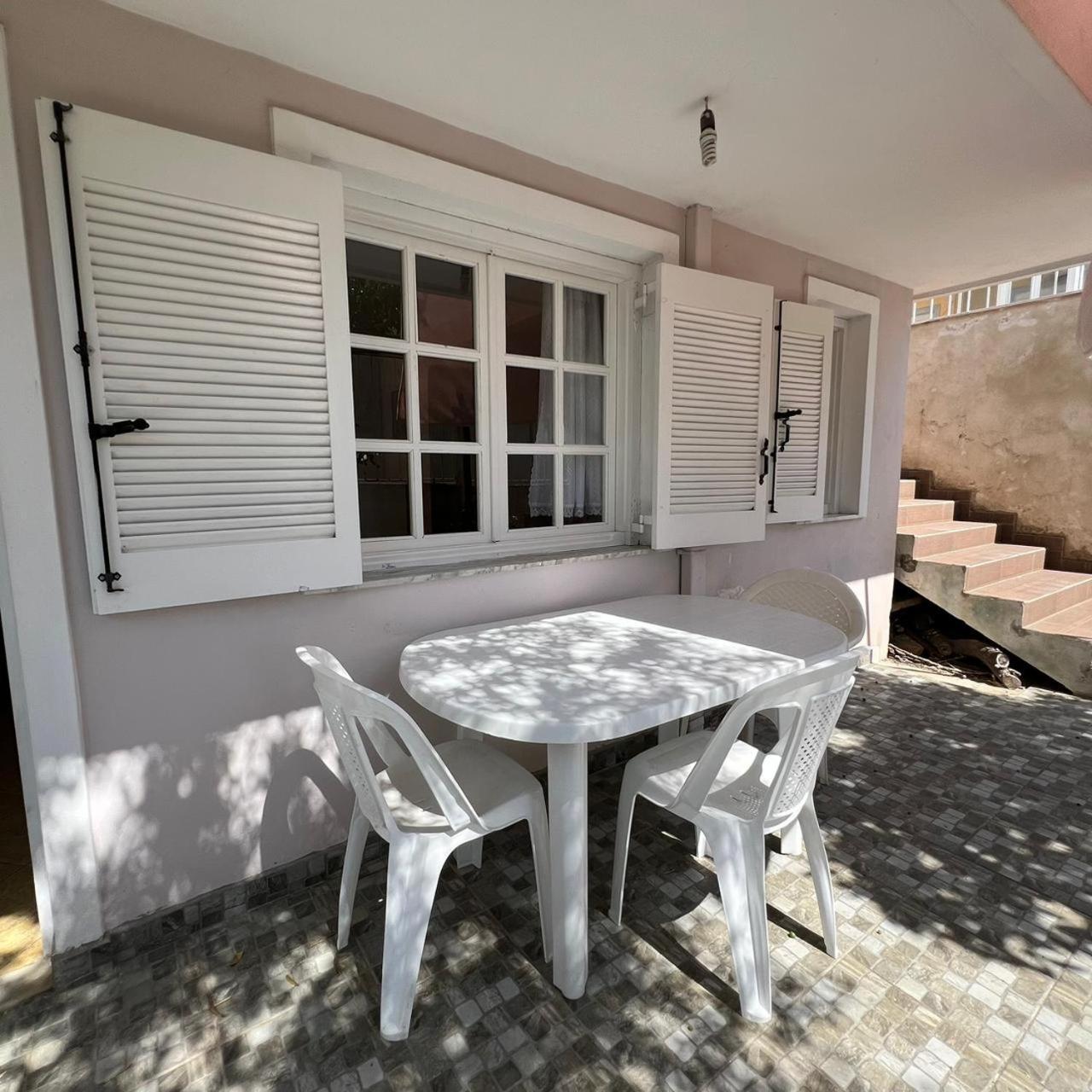 Villa Mirjan Sarandë エクステリア 写真